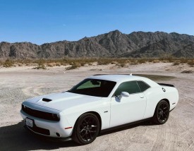 【道奇chargersrt8,道奇charger国内有卖吗】