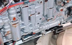 发动机内部清洗剂多久用一次／发动机内部清洗剂对发动机有损害吗