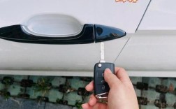 车门打不开怎么解决,车冻住车门打不开怎么解决