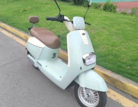 电动车图片大全大图,雅迪电动车图片大全大图