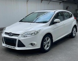 福克斯12款三厢／福克斯三厢12款怎么样