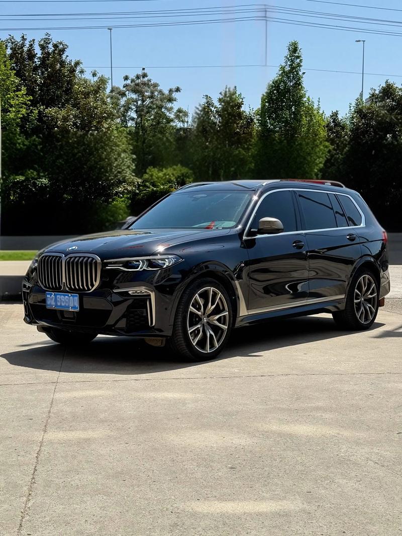 【x7宝马2021款落地多少钱,宝马x7最低价多少】