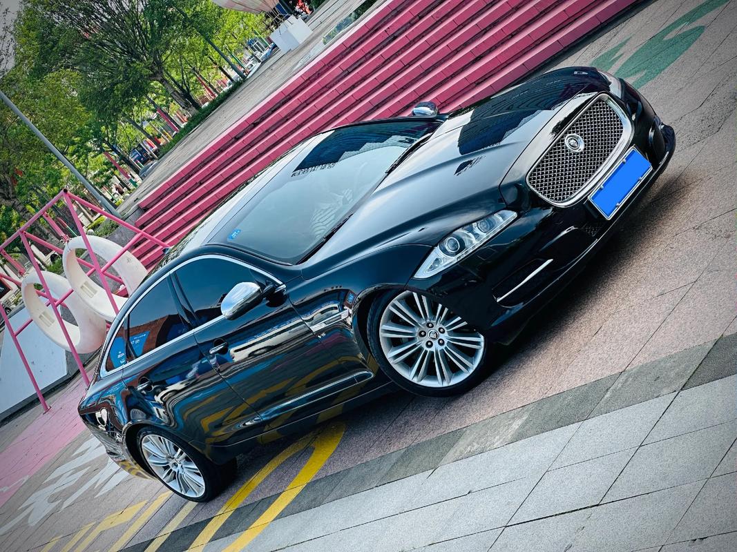 老捷豹xj,老捷豹xf前减震加胶套会不会平稳一点