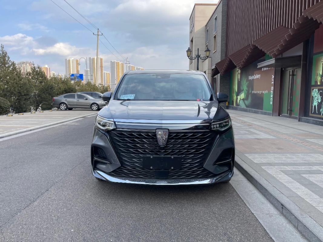 荣威商务车imax8(荣威商务车价格)