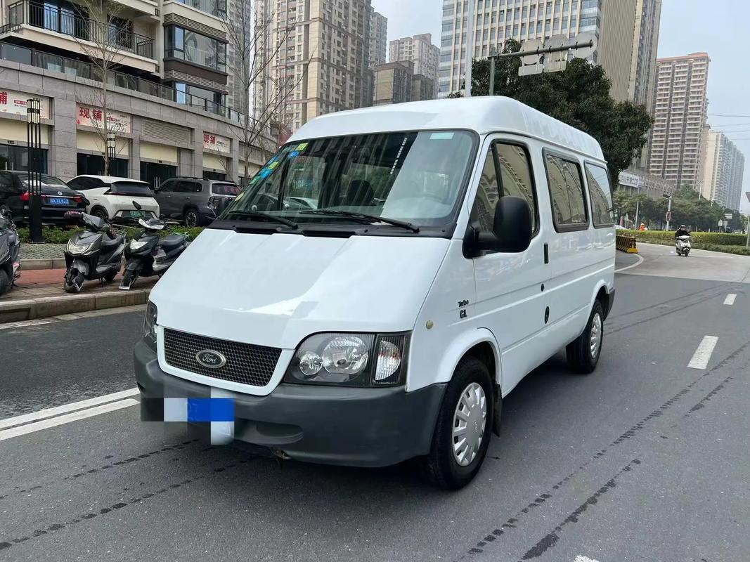 江铃全顺6座低顶国4多少钱(2020款江铃全顺6座报价)