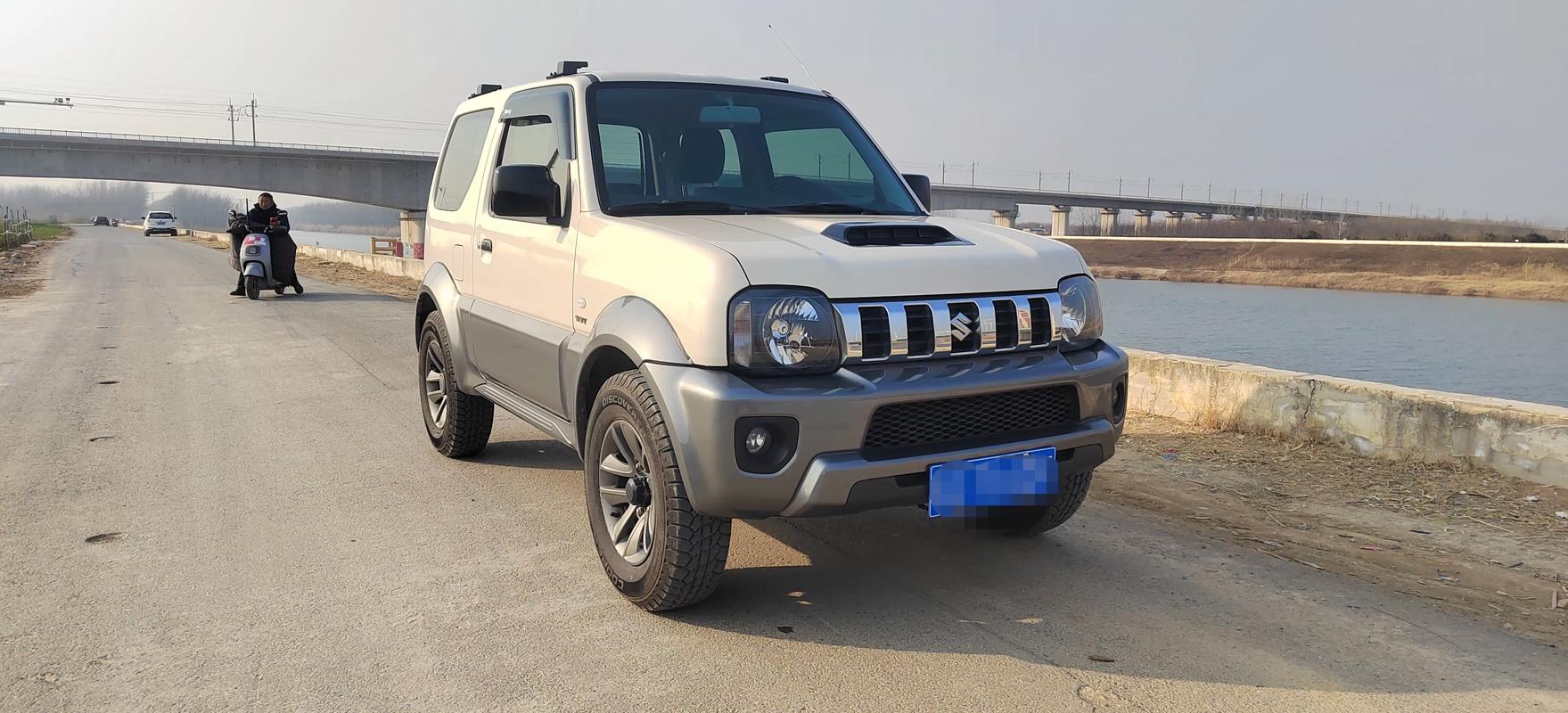 铃木吉姆尼小型越野车价格 买吉姆尼的10大忠告