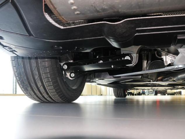 宝马新7系底盘(7系 底盘)