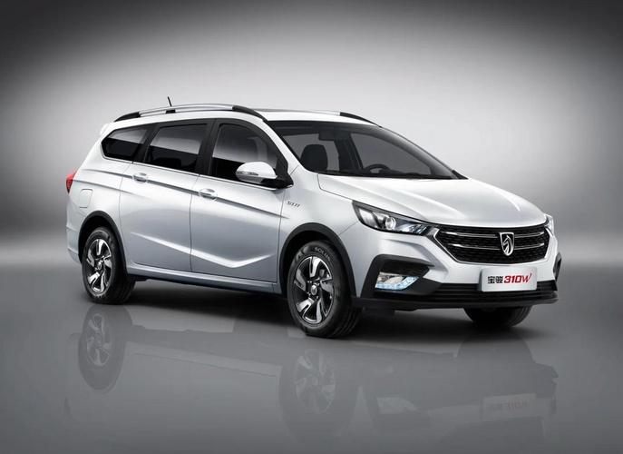 宝骏310最新价格(宝骏310最新报价和视频)