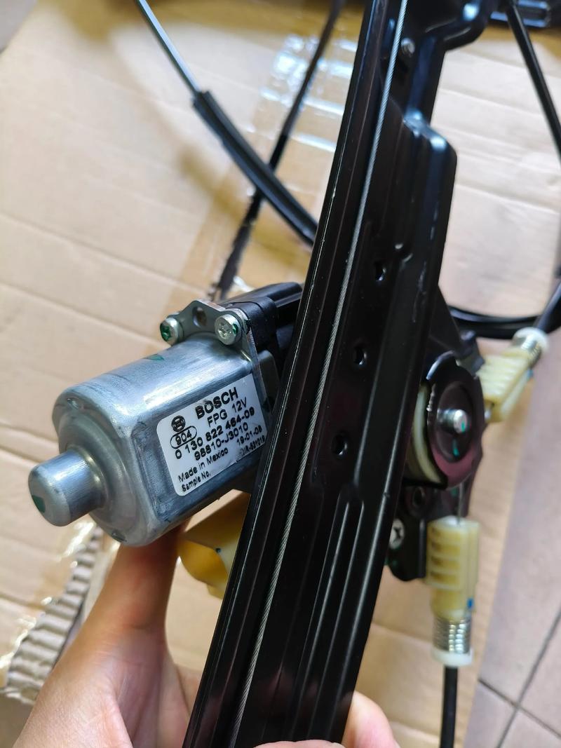 玻璃升降器总成多少钱,玻璃升降器能修好吗