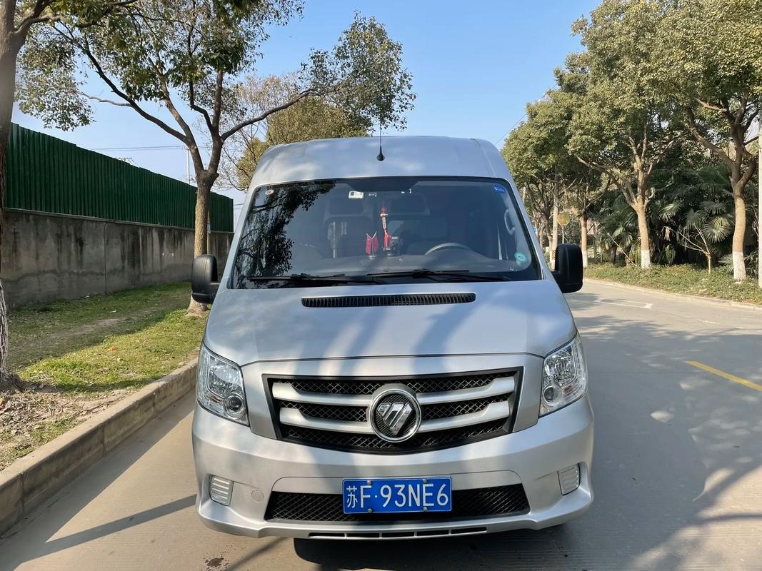 福田商务车6座报价和图片(福田商务车多少钱)