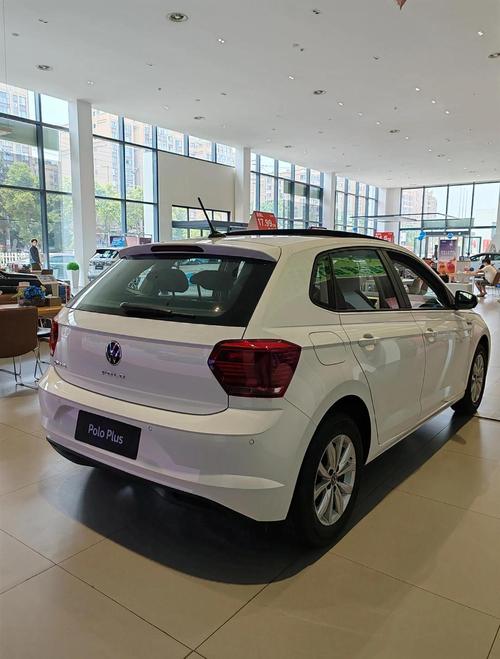 【大众polo三厢2010,大众polo三厢热成型钢比例多少?】