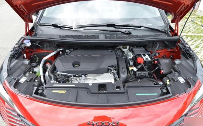 进口标致4008发动机号在哪里/标致4008发动机是什么牌子的