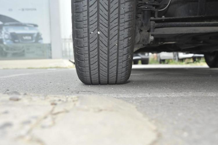 卡罗拉花冠/卡罗拉花冠车胎