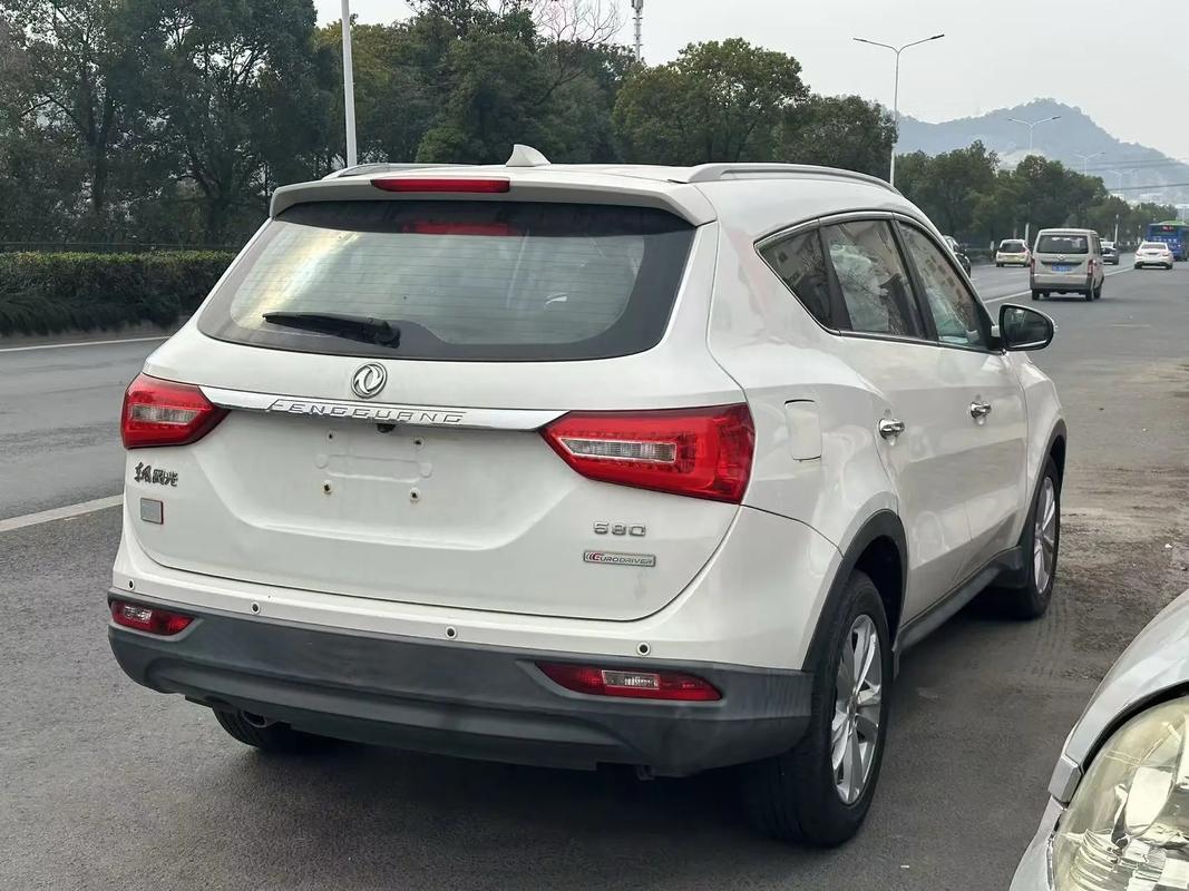 【风光580二手车多少钱,风光580 7座 suv二手】